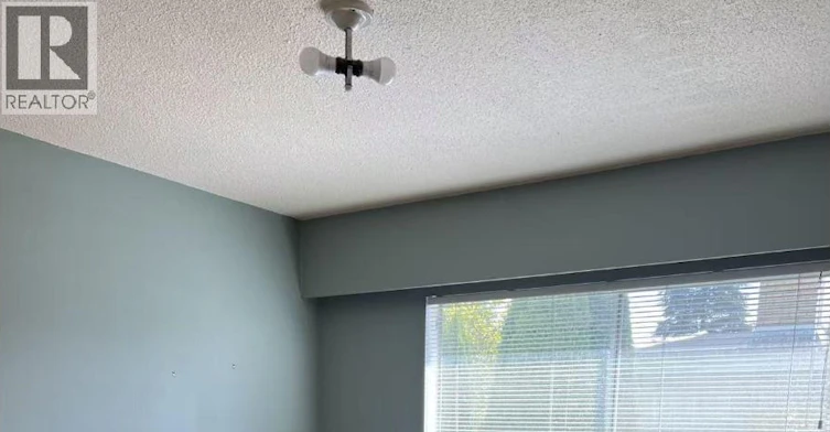 9040 Glenallan Gate, Richmond, BC, V7A 1Z3 - 9