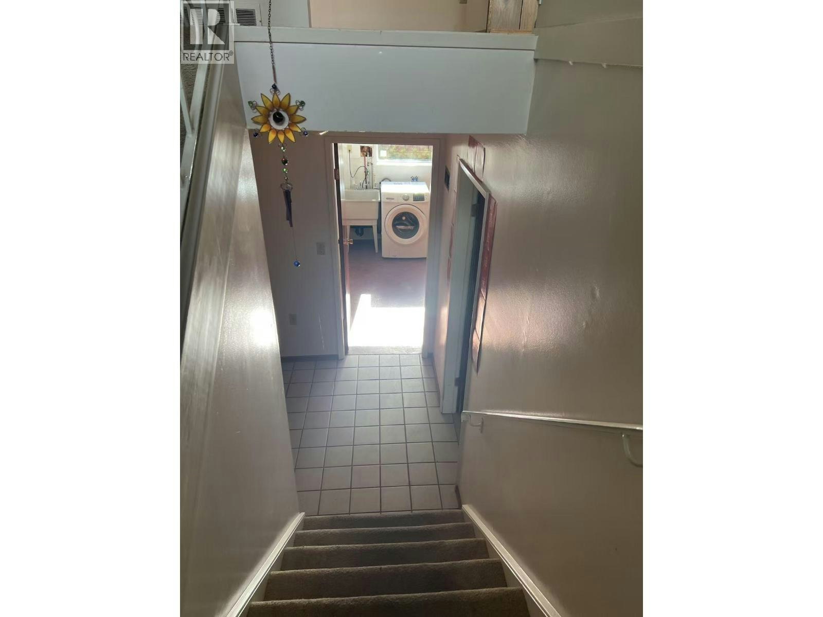 9040 Glenallan Gate, Richmond, BC, V7A 1Z3 - 16