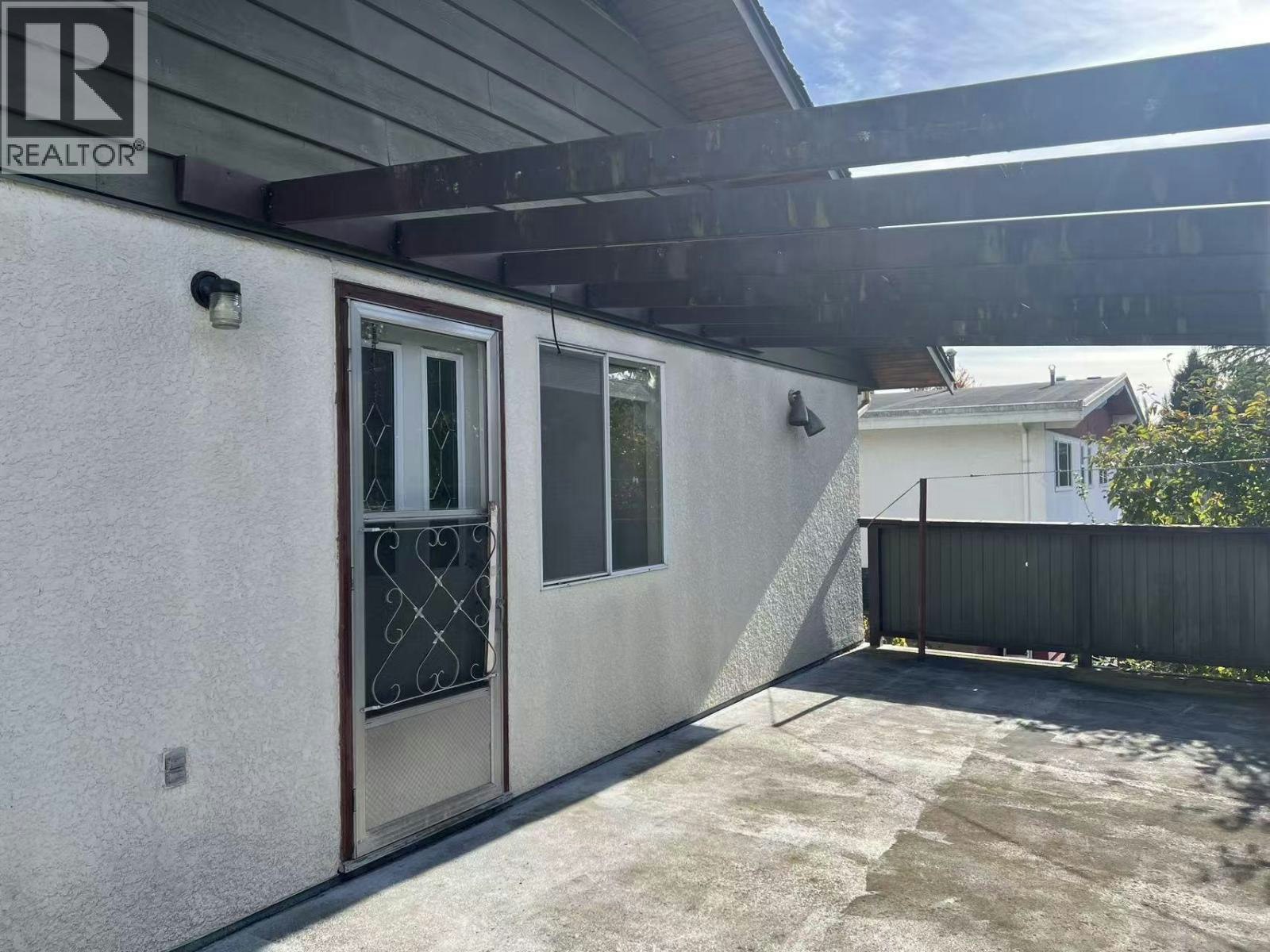 9040 Glenallan Gate, Richmond, BC, V7A 1Z3 - 4