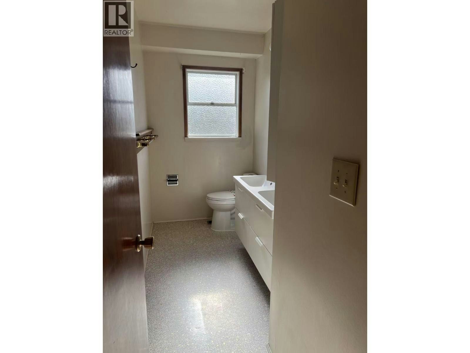9040 Glenallan Gate, Richmond, BC, V7A 1Z3 - 10