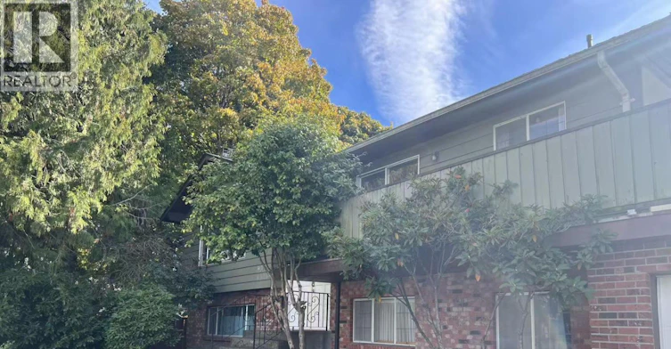 9040 Glenallan Gate, Richmond, BC, V7A 1Z3 - 2