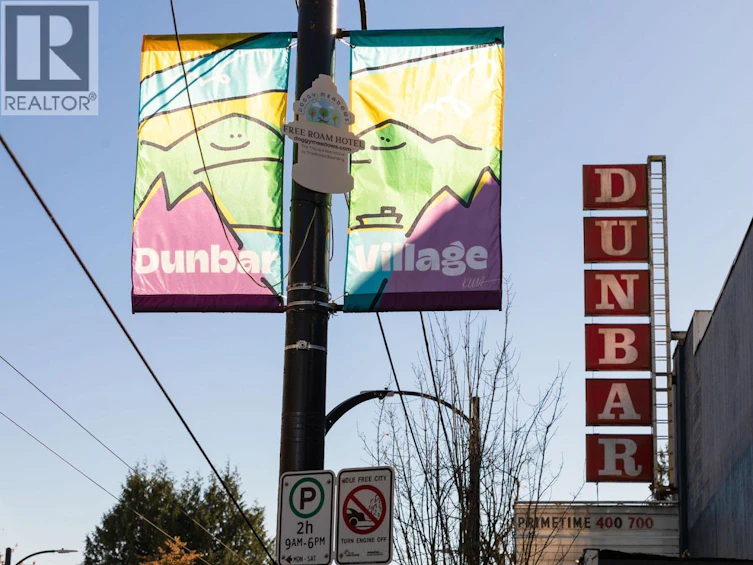 3581 W 30th Avenue, Vancouver, BC, V6S 1W5 - 12