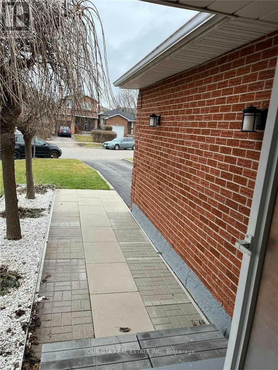 20 Luminous Court, Brampton, ON, L6Z 2B3 - 28