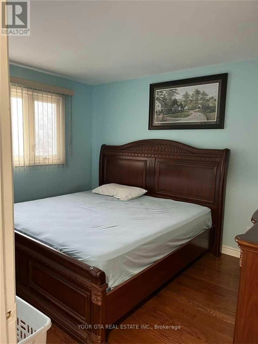 20 Luminous Court, Brampton, ON, L6Z 2B3 - 11