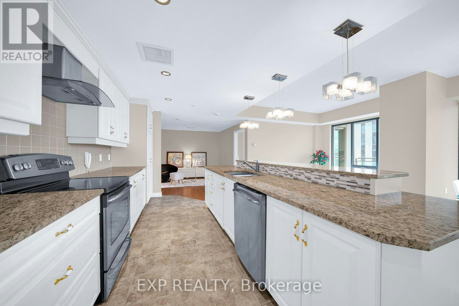 1103-90 George Street, Ottawa, ON, K1N 0A8 - 8