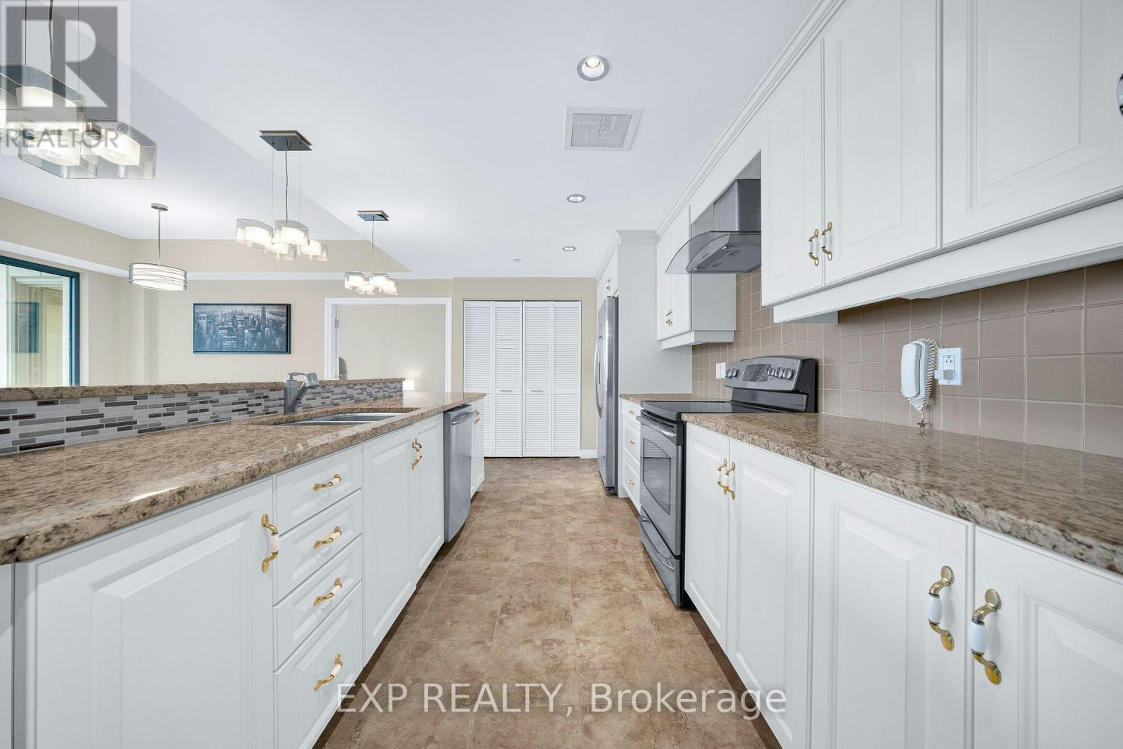 1103-90 George Street, Ottawa, ON, K1N 0A8 - 9
