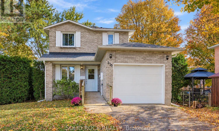 225 Colonel Douglas Crescent