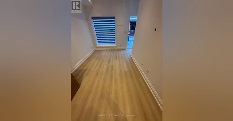 UNIT4-370 Lippincott Street, Toronto, ON, M5S 2P7