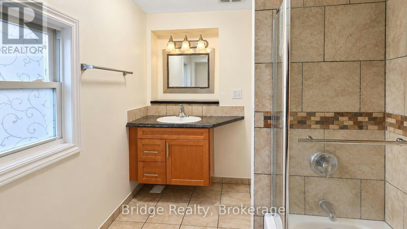 497 Simcoe Street, London, ON, N6B 1K3 - 14
