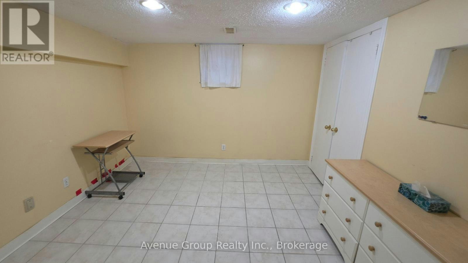 LOWER-82 Caines Avenue, Toronto, ON, M2R 2L3 - 8