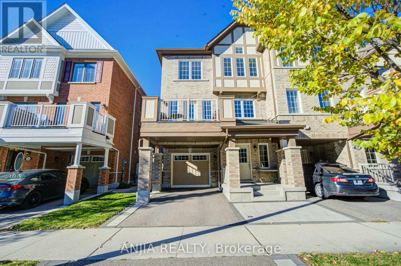 24 Goldeye Street, Whitby, ON, L1P 0E5