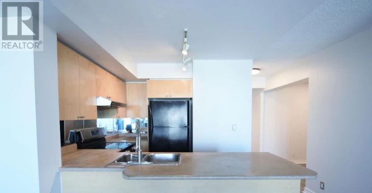 1601-1 Elm Drive W, Mississauga, ON, L5B 4M1 - 2