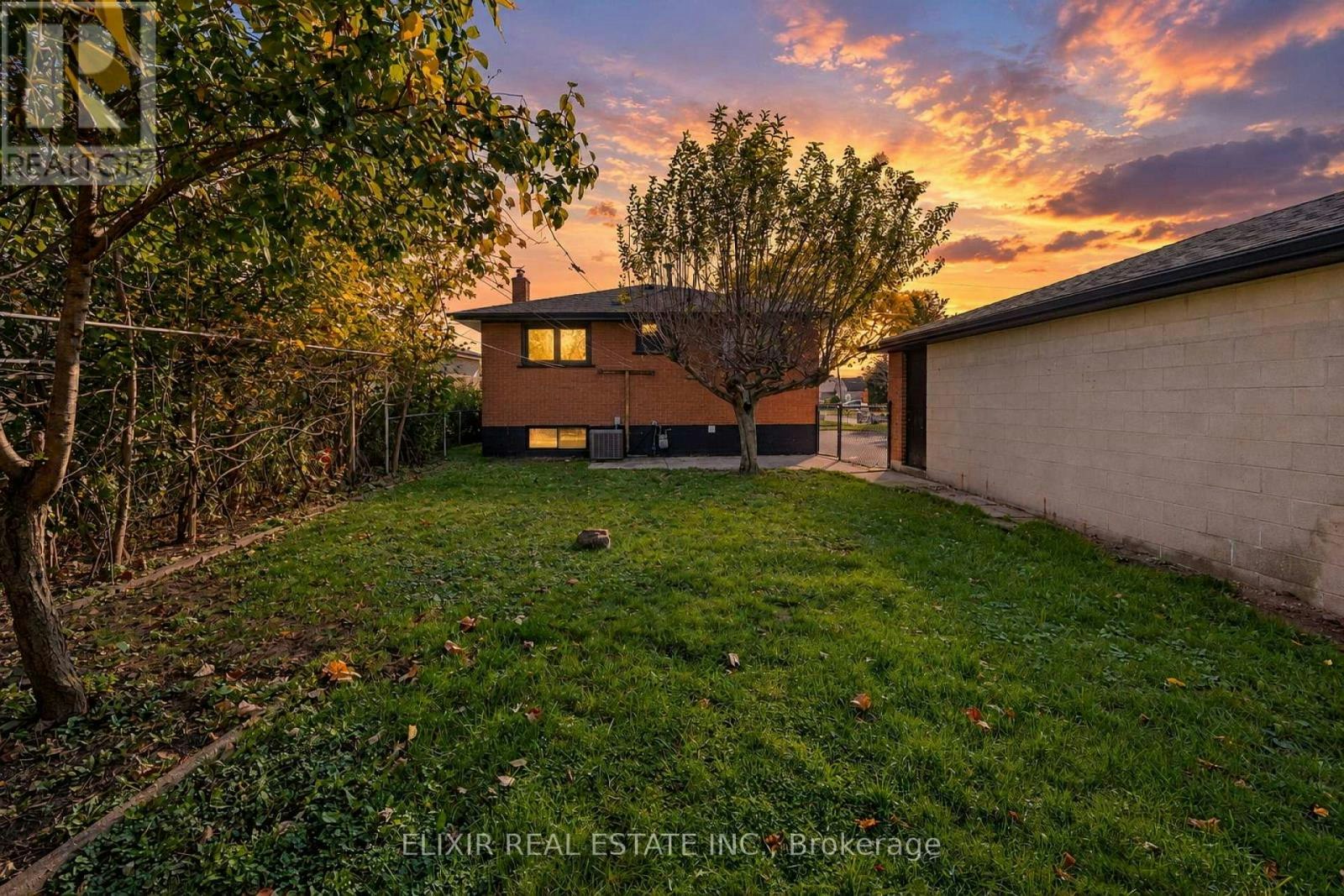 UPPER-135 Nugent Drive, Hamilton, ON, L8H 2N3 - 32
