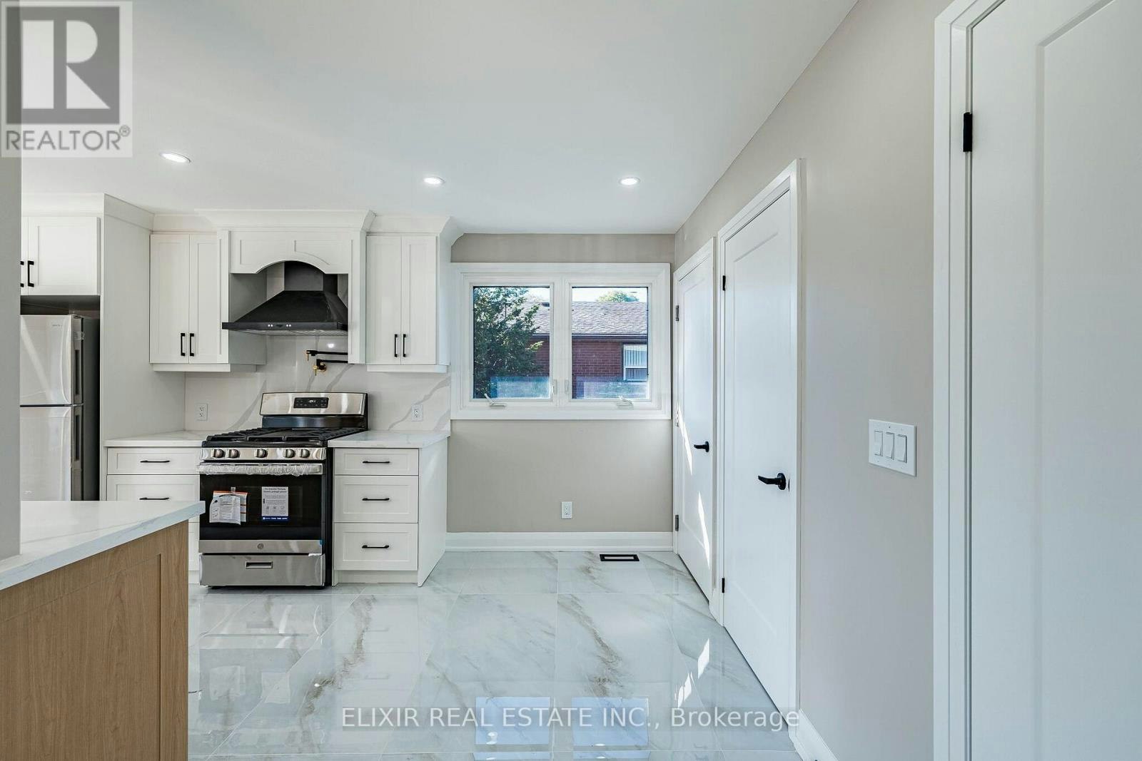 UPPER-135 Nugent Drive, Hamilton, ON, L8H 2N3 - 10