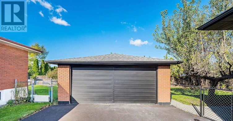 UPPER-135 Nugent Drive, Hamilton, ON, L8H 2N3 - 29