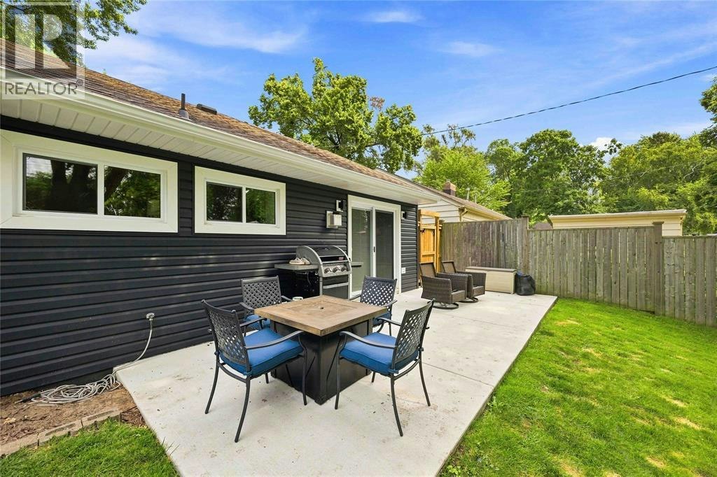 887 Mccaw Street, Sarnia, ON, N7V 2X4 - 25