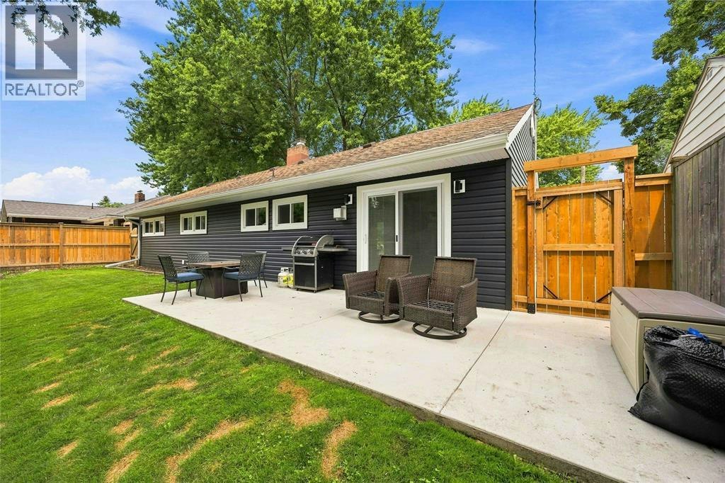 887 Mccaw Street, Sarnia, ON, N7V 2X4 - 31