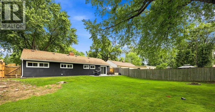 887 Mccaw Street, Sarnia, ON, N7V 2X4 - 30
