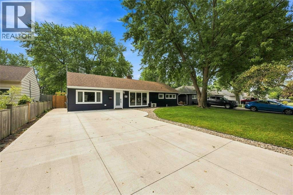 887 Mccaw Street, Sarnia, ON, N7V 2X4 - 3