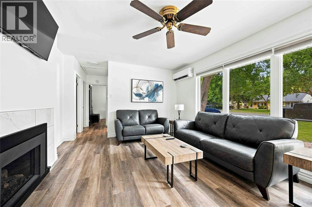 887 Mccaw Street, Sarnia, ON, N7V 2X4 - 6