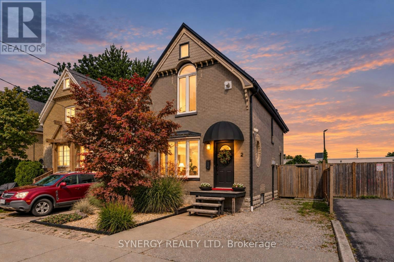 2 Erie Avenue, London, ON, N6J 1J1