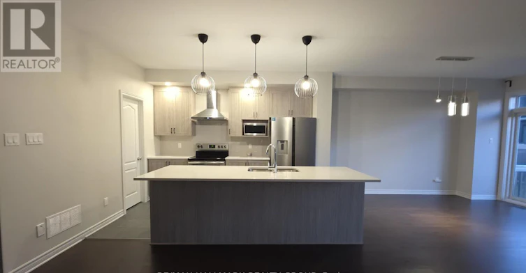 62 Mandevilla Crescent, Ottawa, ON, K1T 3V9 - 6