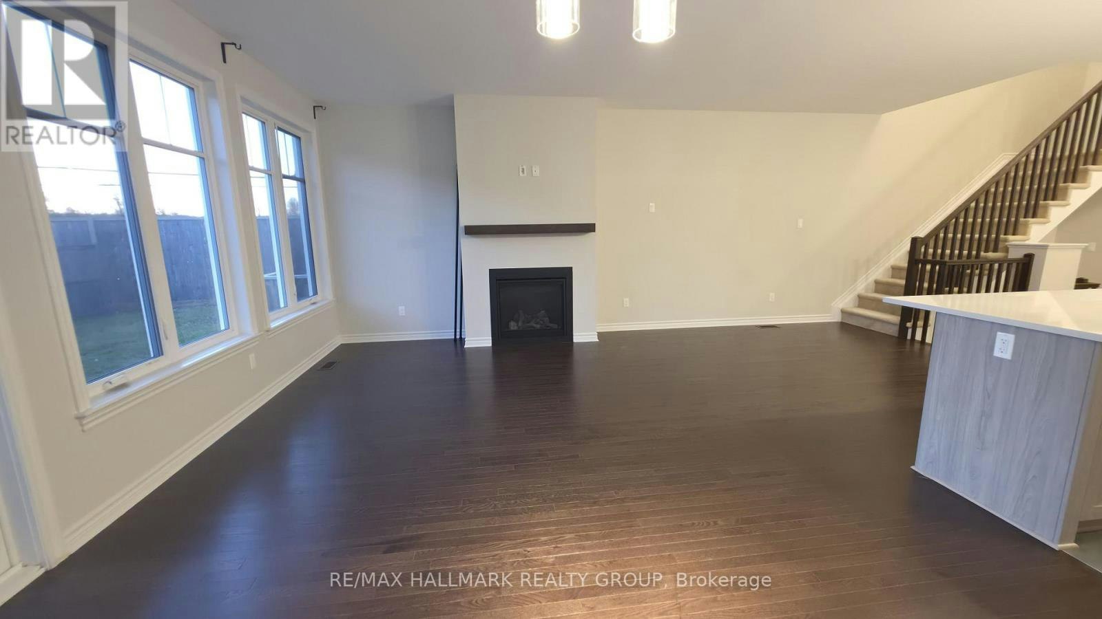 62 Mandevilla Crescent, Ottawa, ON, K1T 3V9 - 19