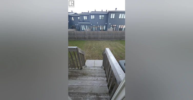 62 Mandevilla Crescent, Ottawa, ON, K1T 3V9 - 44