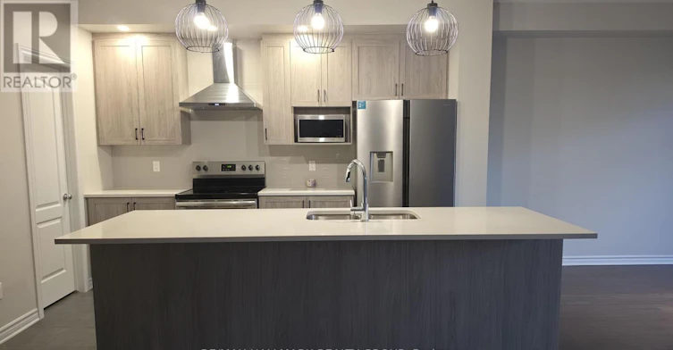 62 Mandevilla Crescent, Ottawa, ON, K1T 3V9 - 8