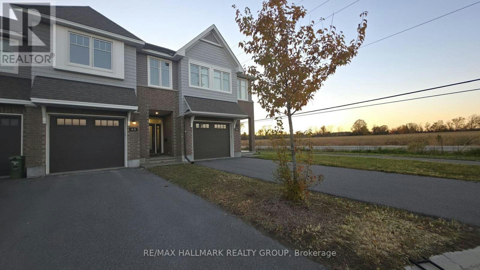 62 Mandevilla Crescent, Ottawa, ON, K1T 3V9 - 2