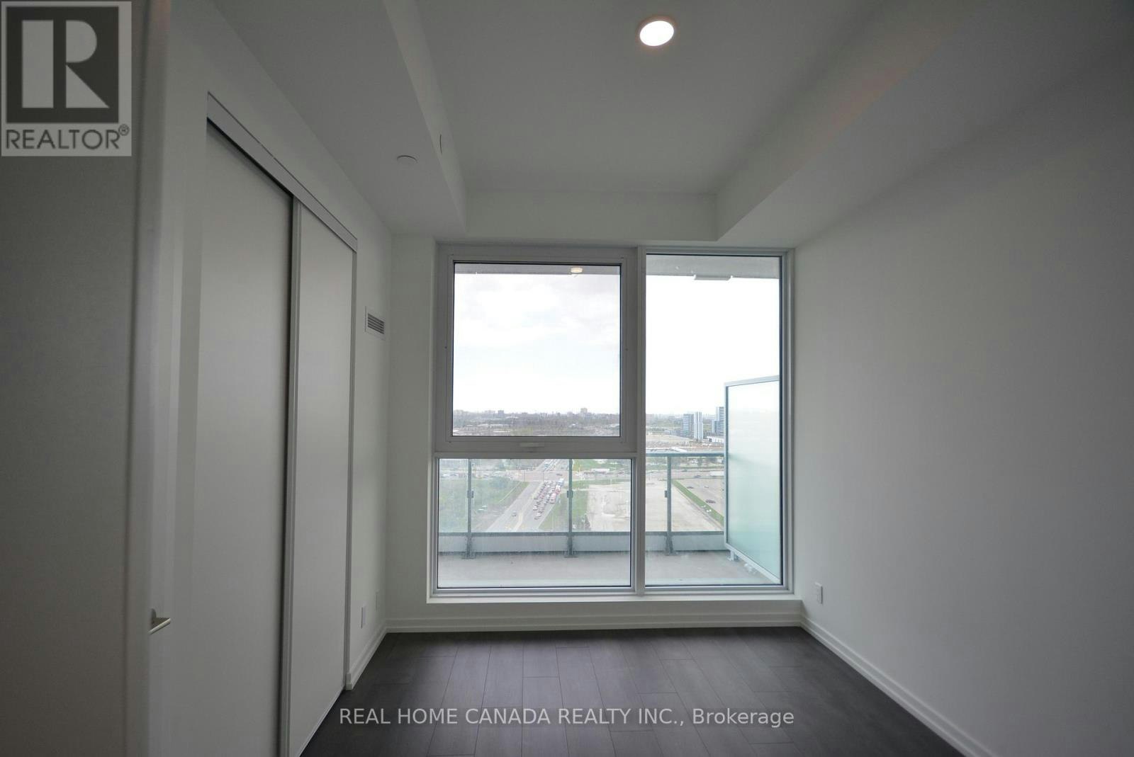 1712-7890 Jane Street, Vaughan, ON, L4K 0K9 - 7