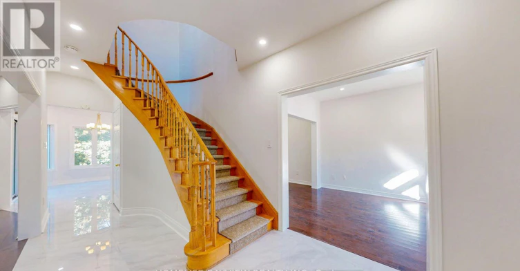 861 Surin Court, Newmarket, ON, L3Y 8R3 - 4