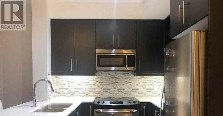 711-55 Oneida Crescent, Richmond Hill, ON, L4B 4T9 - 4