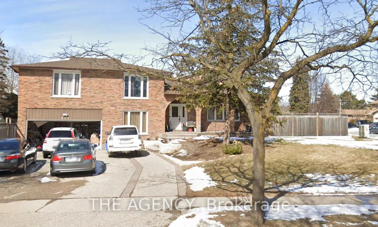 411 Laurier Avenue