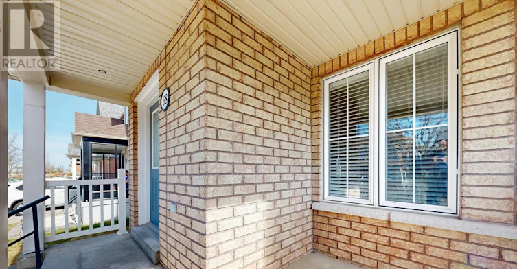 68 Mcnicol Crescent, Ajax, ON, L1Z 1Y8 - 2