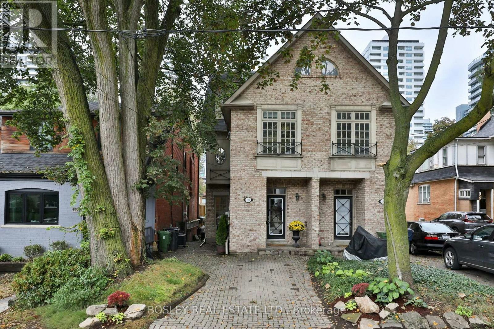 128 Hillsdale Avenue E, Toronto, ON, M4S 1T5