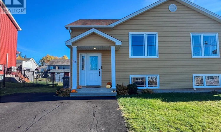 53 Tanya Crescent