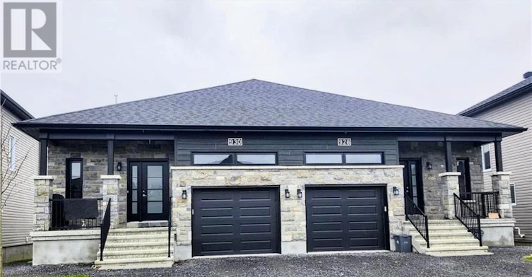 A-930 Chablis Crescent, Russell, ON, K0A 1W0