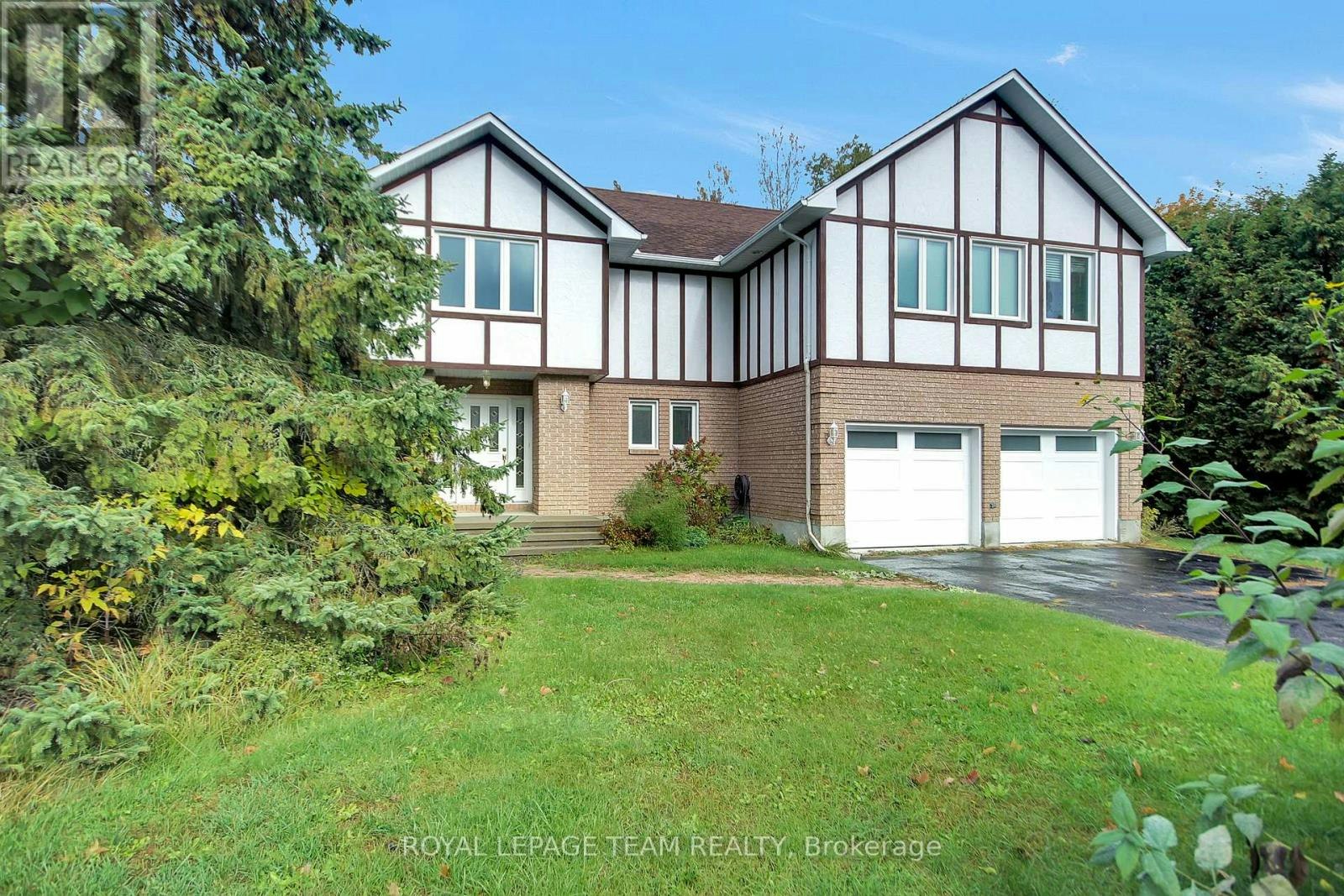 7089 Bush Drive, Ottawa, ON, K4P 1M8