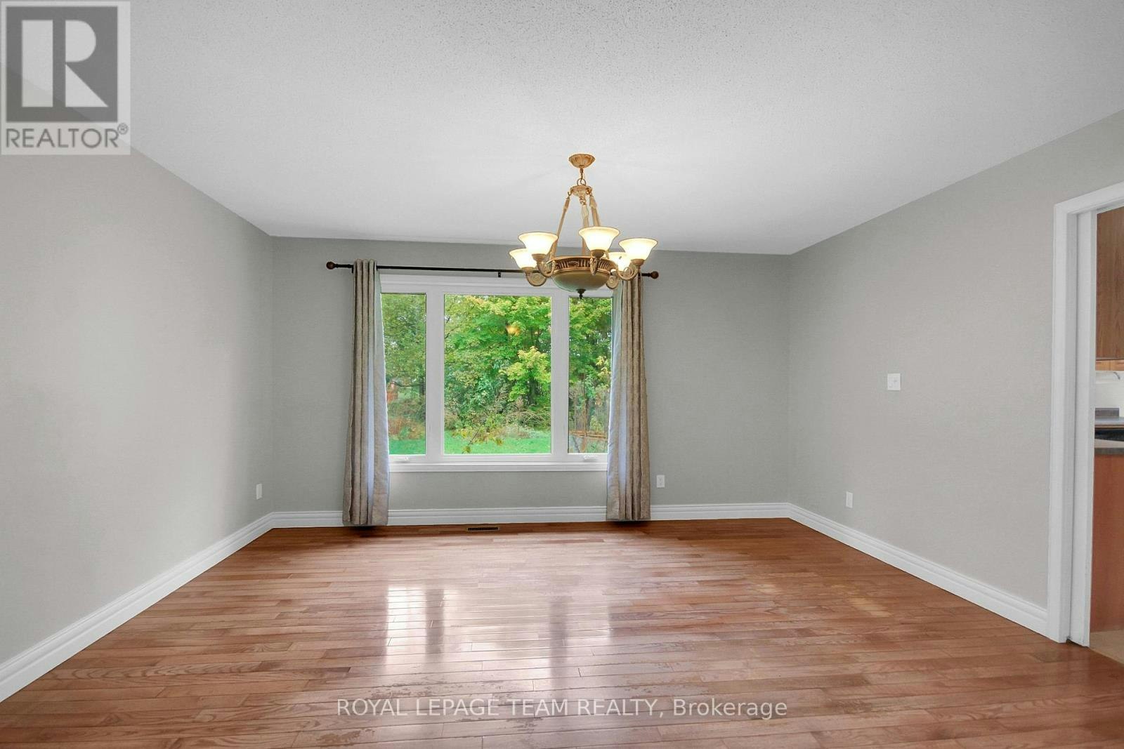 7089 Bush Drive, Ottawa, ON, K4P 1M8 - 7