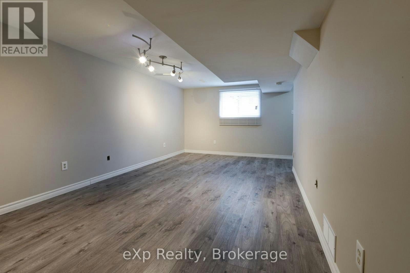 LOWER-475 Admiral Drive, London, ON, N5V 1J3 - 6