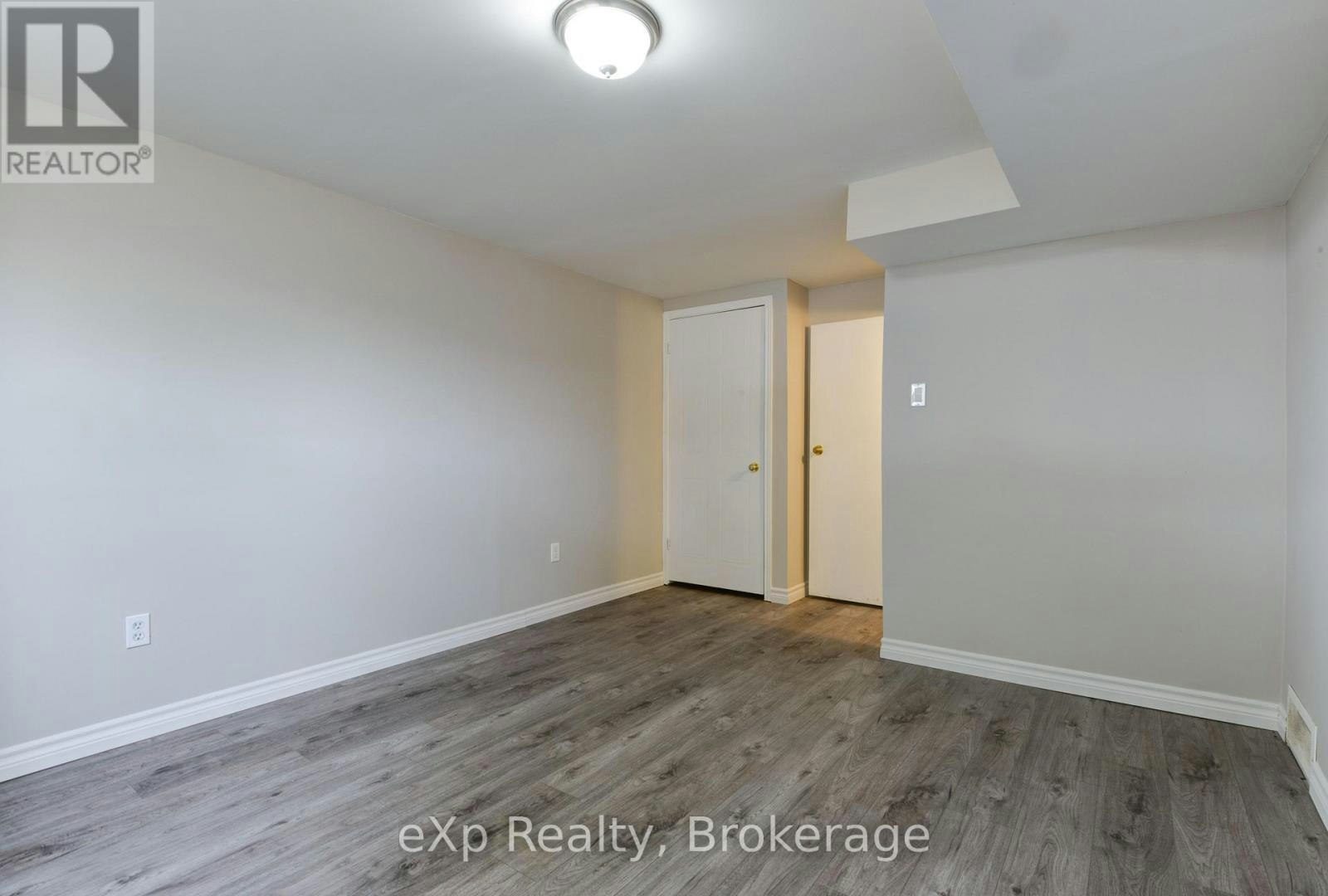 LOWER-475 Admiral Drive, London, ON, N5V 1J3 - 5