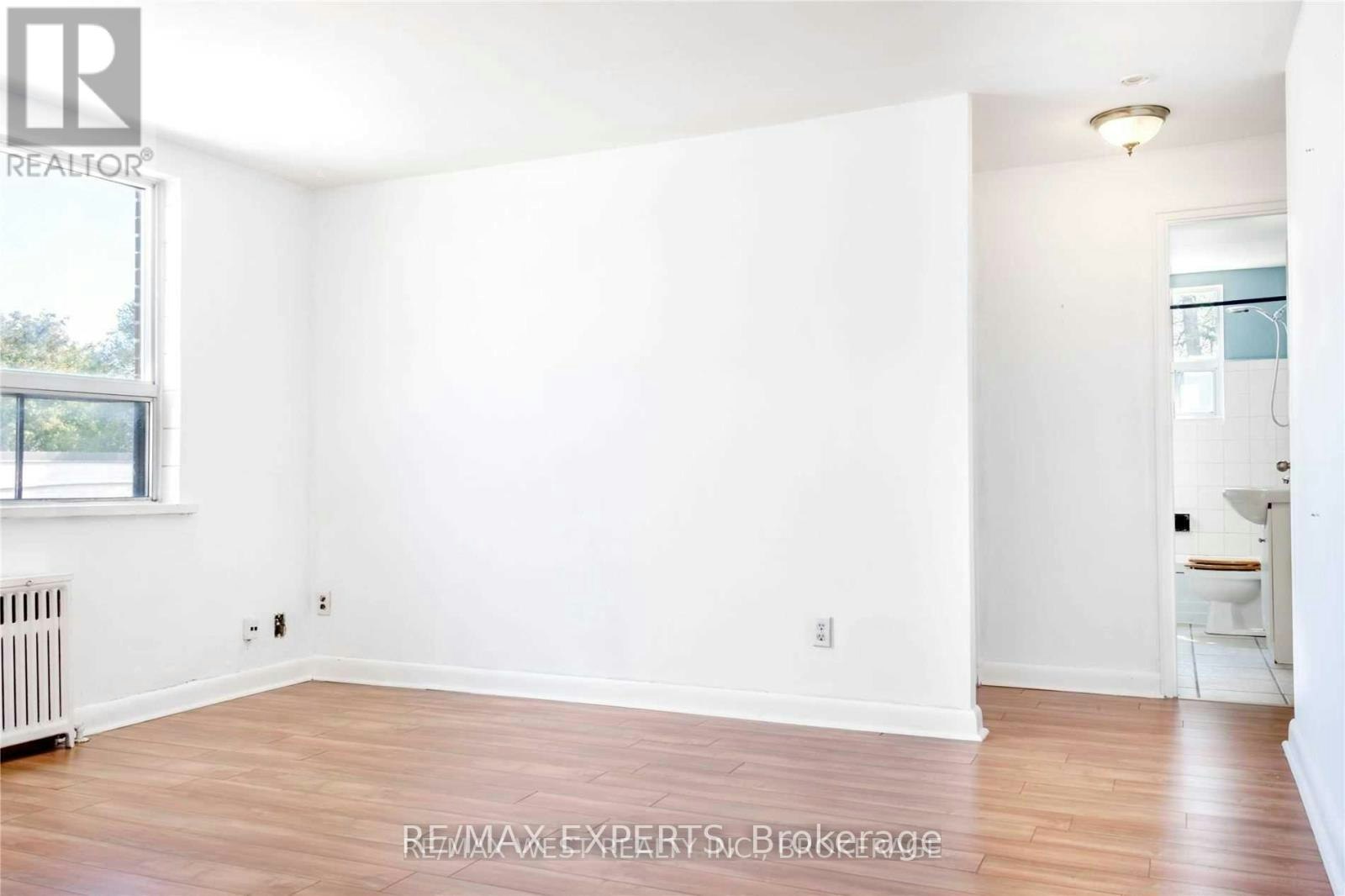 301 3261a Lake Shore Boulevard, Toronto, ON, M8V 1M2 - 6