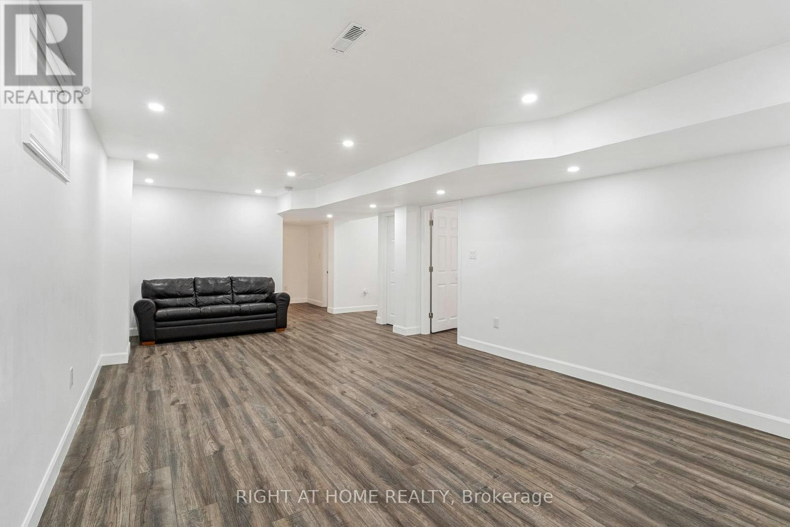 1205 Wenige Drive NORTH, London, ON, N5X 4P7 - 22