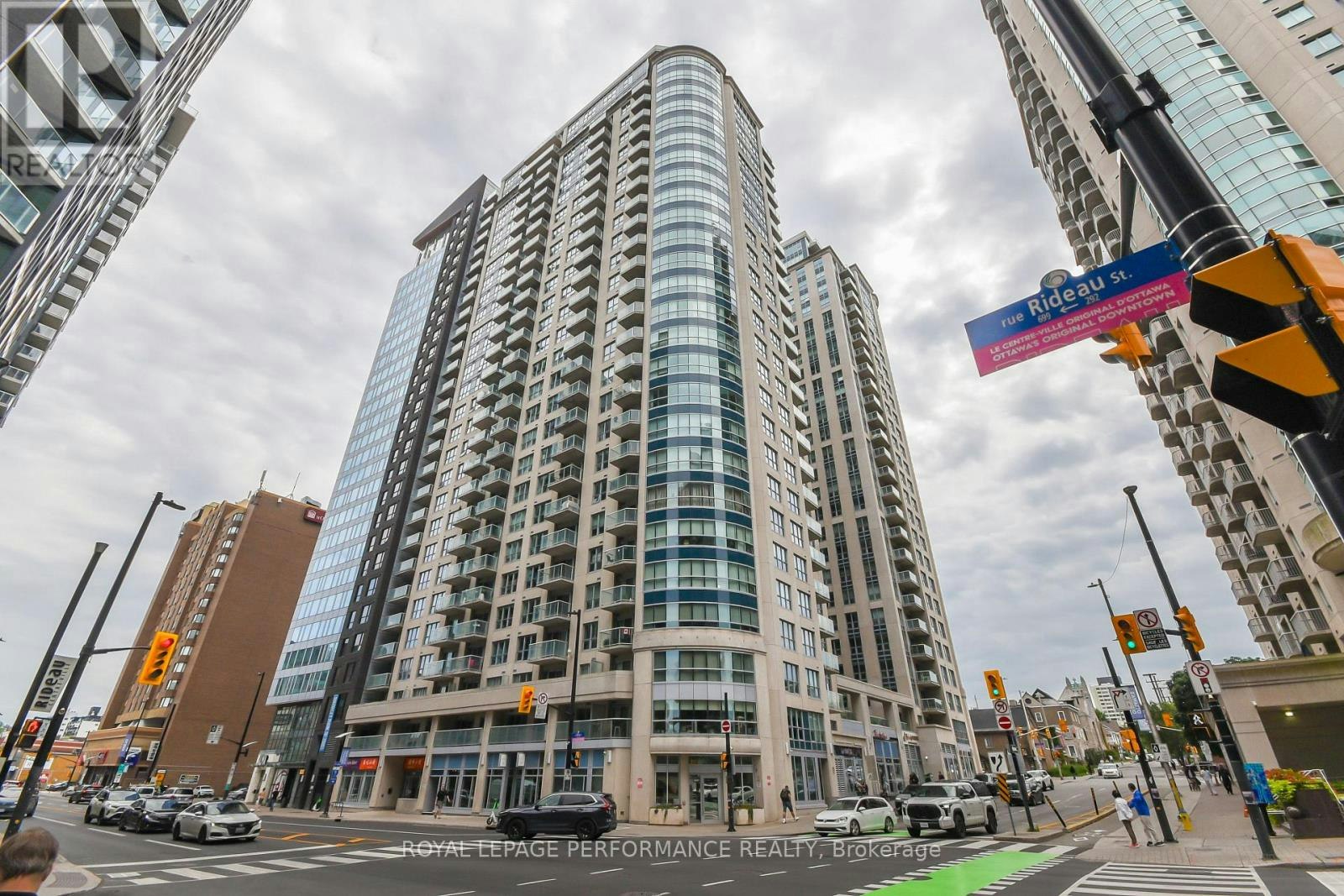 1808-242 Rideau Street, Ottawa, ON, K1N 0B7