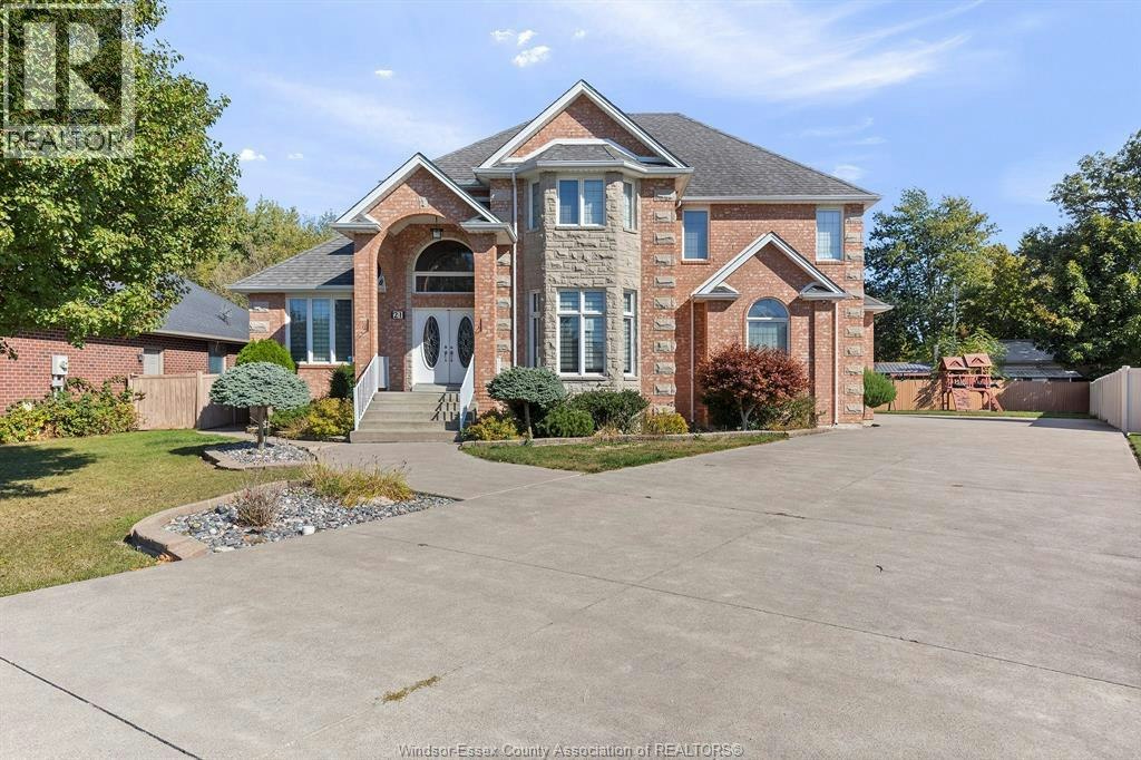 21 Laurentia Drive, Chatham-Kent, ON, N0P 2L0