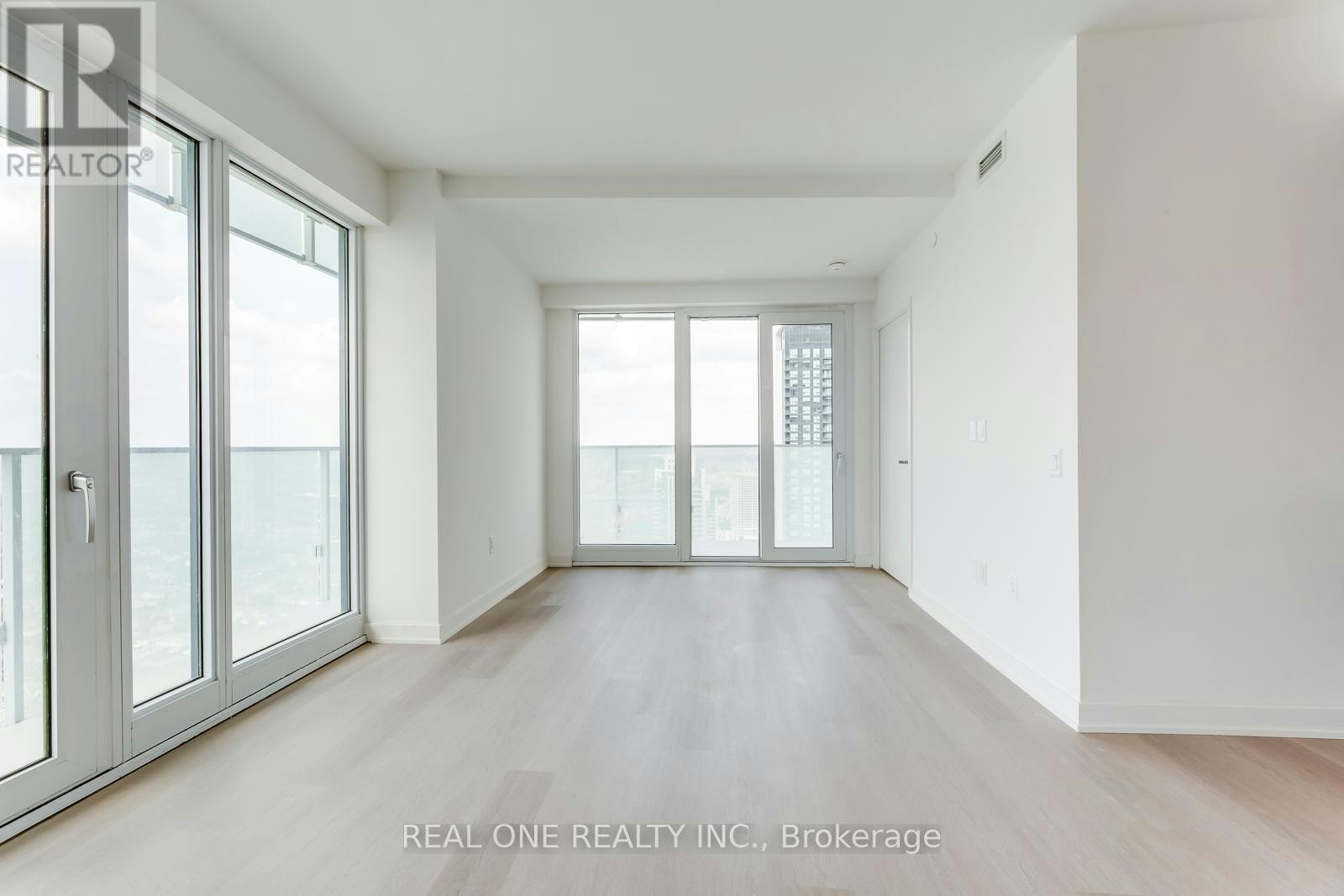 3810-3883 Quartz Road, Mississauga, ON, L5B 0M4 - 7