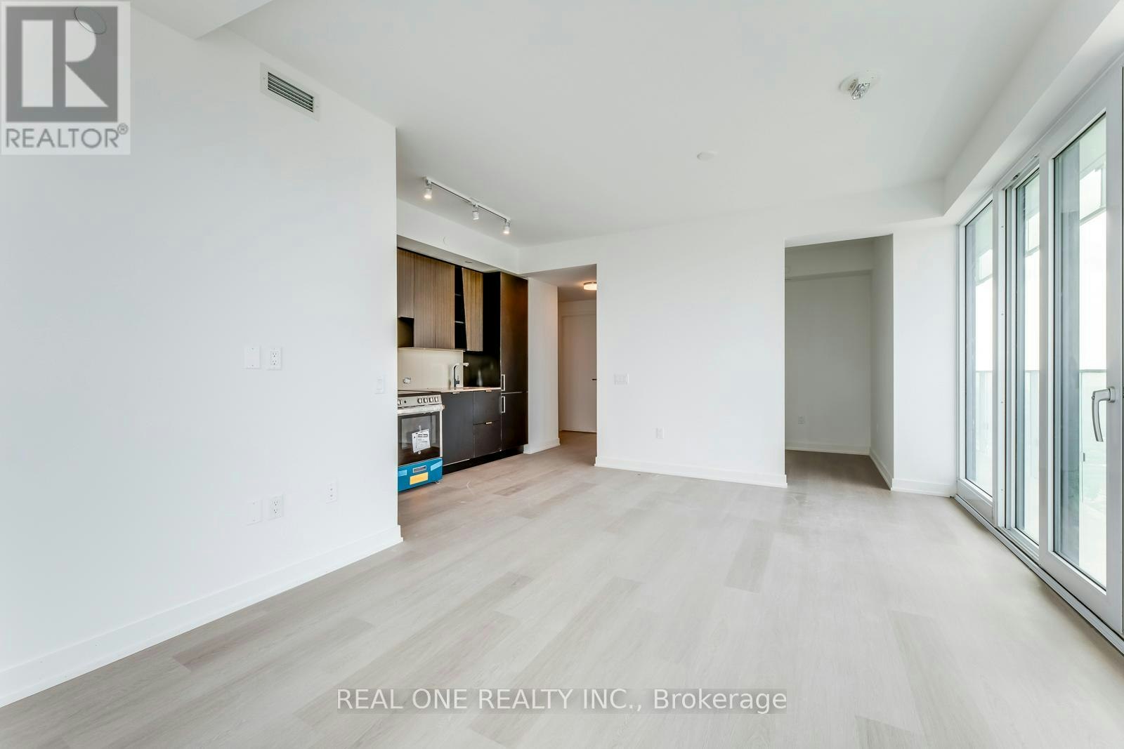 3810-3883 Quartz Road, Mississauga, ON, L5B 0M4 - 12