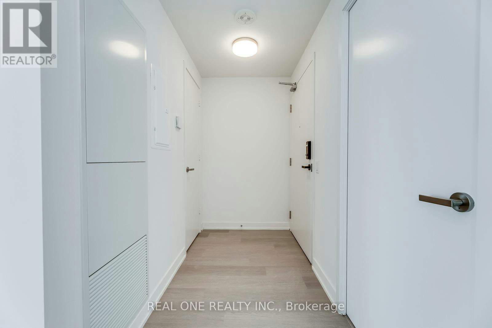 3810-3883 Quartz Road, Mississauga, ON, L5B 0M4 - 5