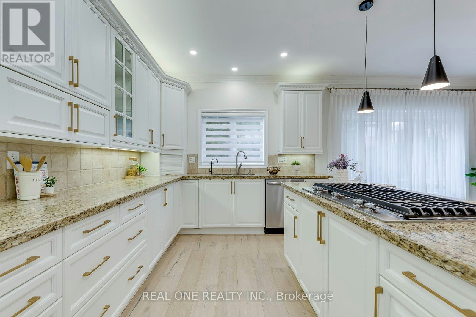 2456 Bon Echo Drive, Oakville, ON, L6H 7P9 - 18
